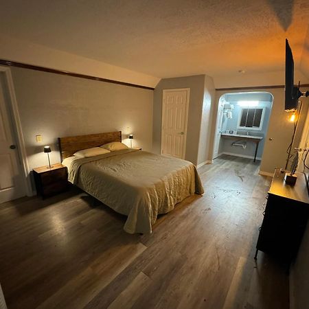 Bo Hotel Canadian Courts Esterno foto